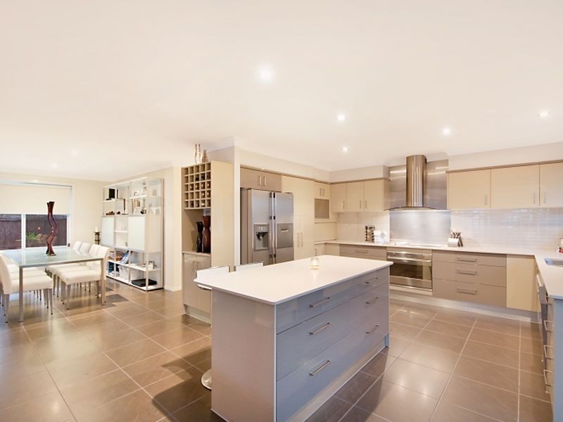 Isle Of Capri QLD 4217