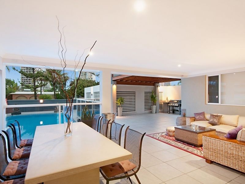 Isle Of Capri QLD 4217