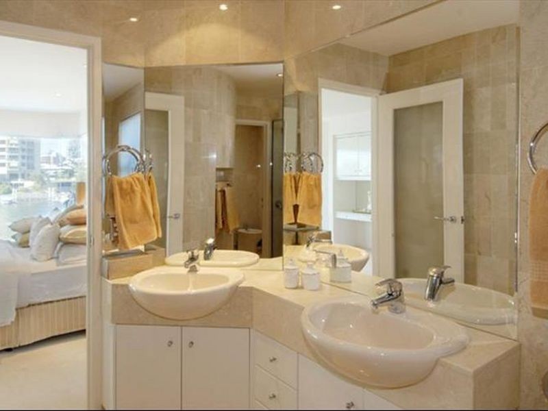 Isle Of Capri QLD 4217