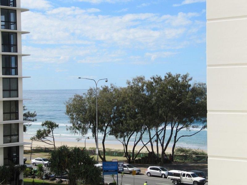 6 View Avenue, Surfers Paradise QLD 4217