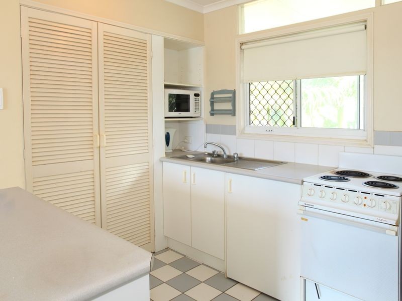 73 Ferny Avenue, Surfers Paradise QLD 4217