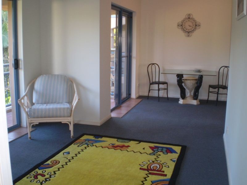 16/4 Monte Carlo Avenue, Surfers Paradise QLD 4217