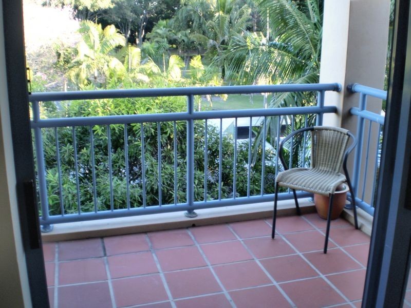 16/4 Monte Carlo Avenue, Surfers Paradise QLD 4217