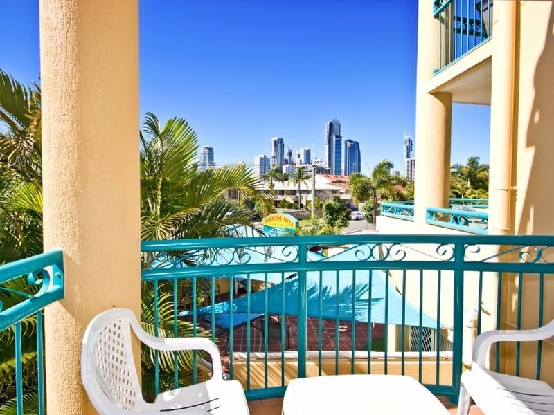 Chevron Island QLD 4217
