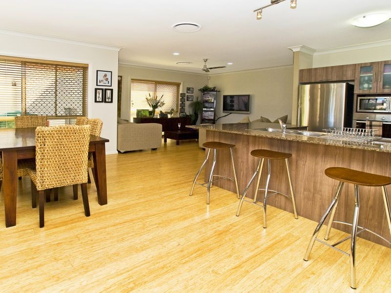 30 Peach Drive, Robina QLD 4226