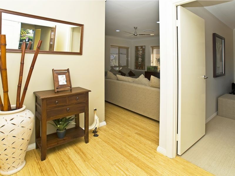 30 Peach Drive, Robina QLD 4226