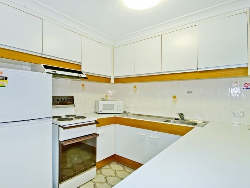 22/24 Hamilton Avenue, Surfers Paradise QLD 4217