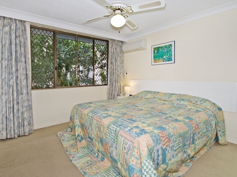 22/24 Hamilton Avenue, Surfers Paradise QLD 4217