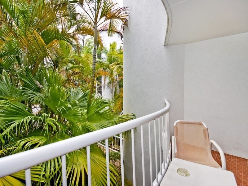 22/24 Hamilton Avenue, Surfers Paradise QLD 4217