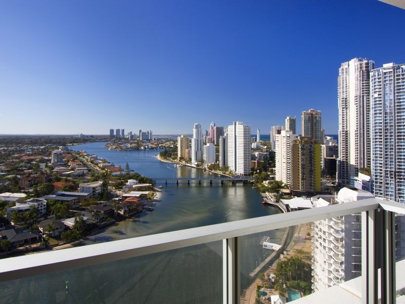 2303/4 AVALON Wahroonga Place, Surfers Paradise QLD 4217