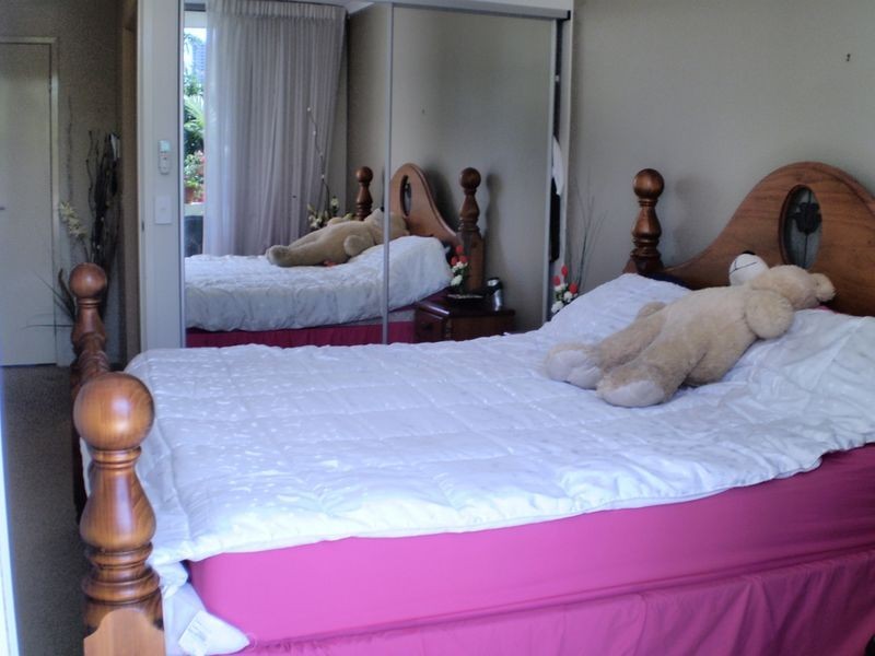 21 Cypress Avenue, Surfers Paradise QLD 4217