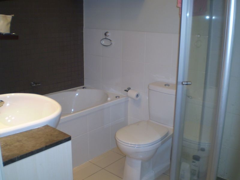 21 Cypress Avenue, Surfers Paradise QLD 4217