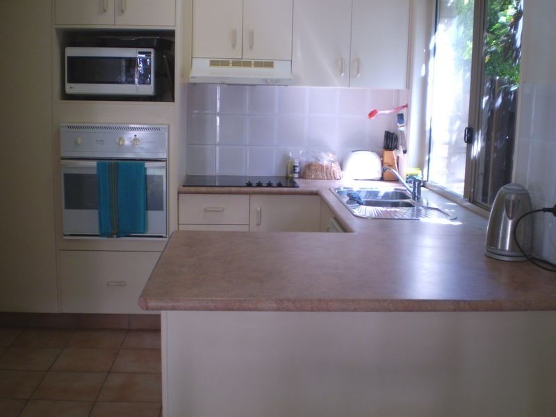 109 Pohlman Street, Southport QLD 4215