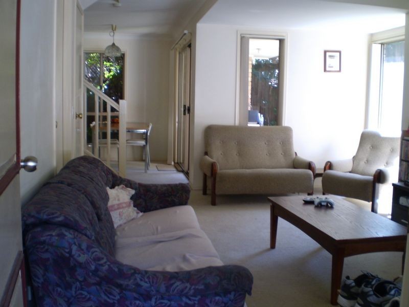 109 Pohlman Street, Southport QLD 4215