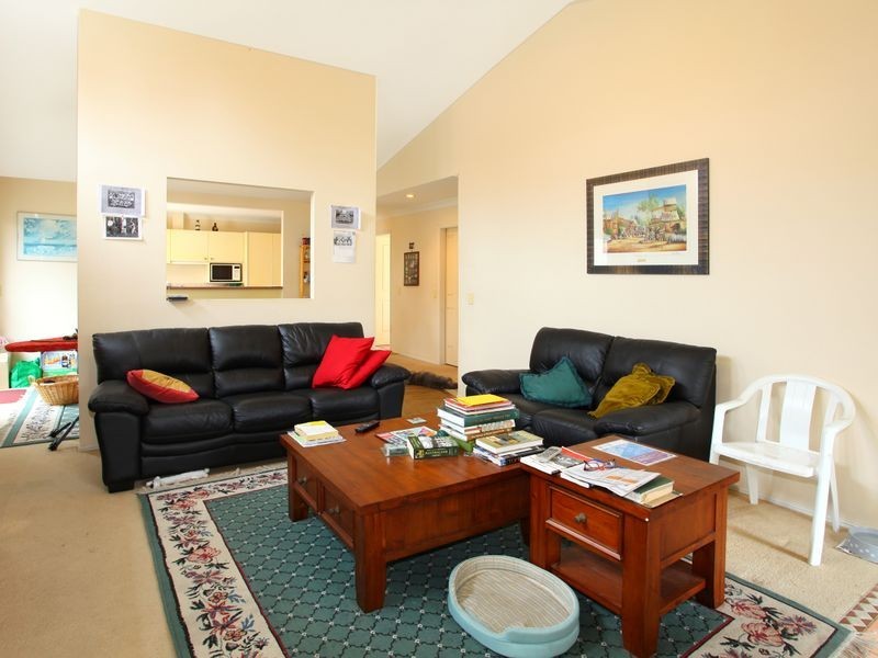 1/15 Lee Road, Runaway Bay QLD 4216