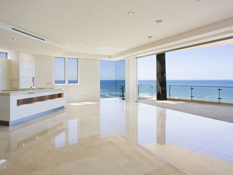 1 Enderley Avenue, Surfers Paradise QLD 4217