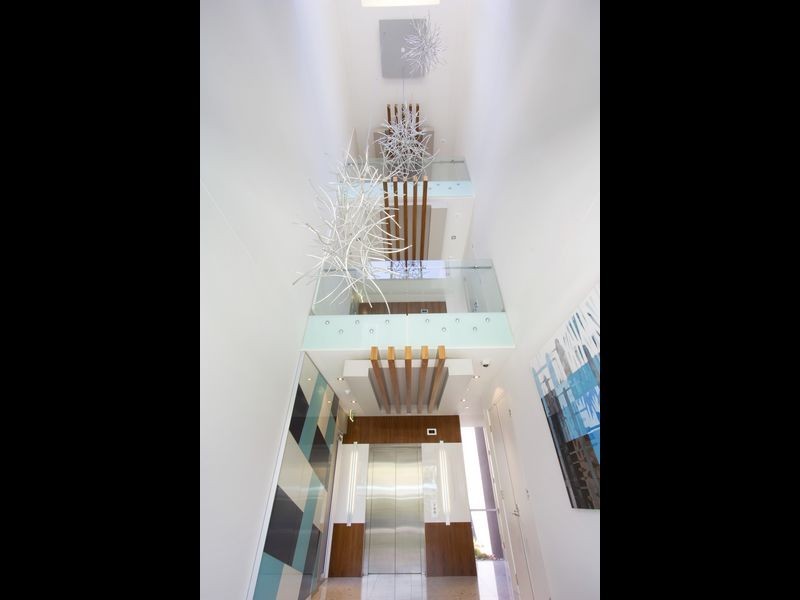 1 Enderley Avenue, Surfers Paradise QLD 4217