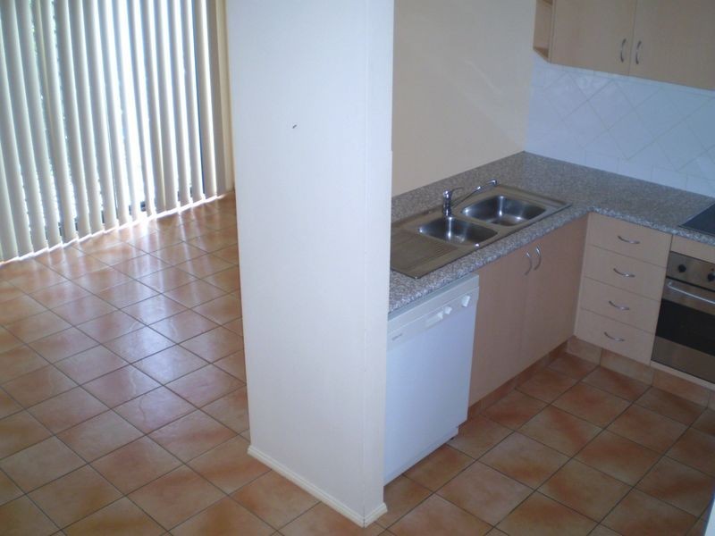 3/32 Blake Street, Southport QLD 4215