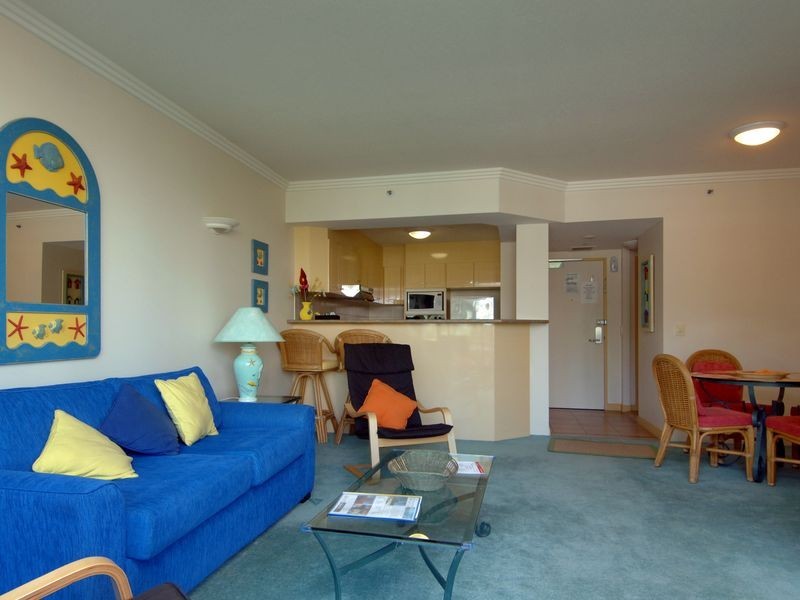 202/5-19 Palm Avenue, Surfers Paradise QLD 4217