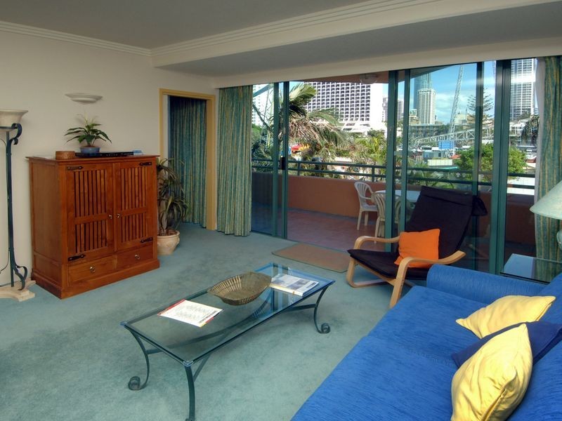 202/5-19 Palm Avenue, Surfers Paradise QLD 4217