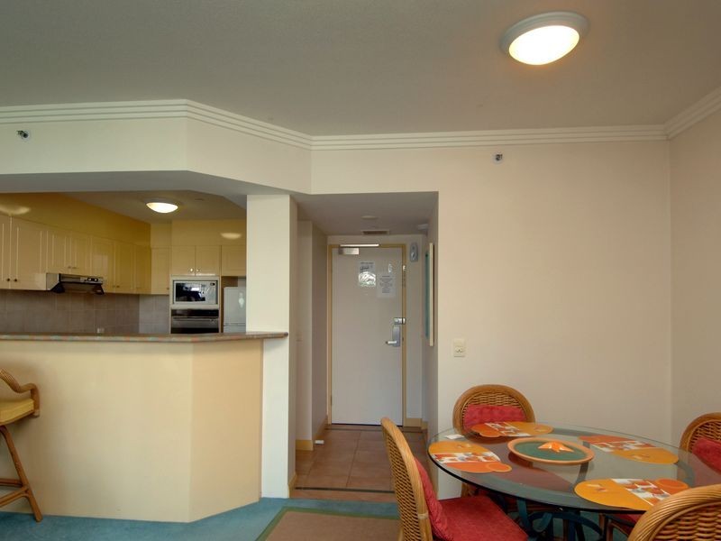 202/5-19 Palm Avenue, Surfers Paradise QLD 4217