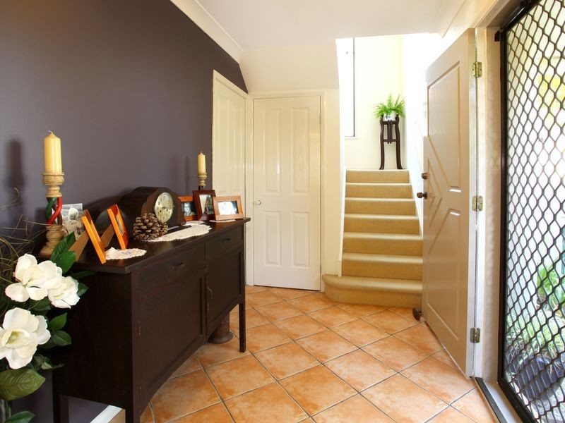 73 Pohlman Street, Southport QLD 4215