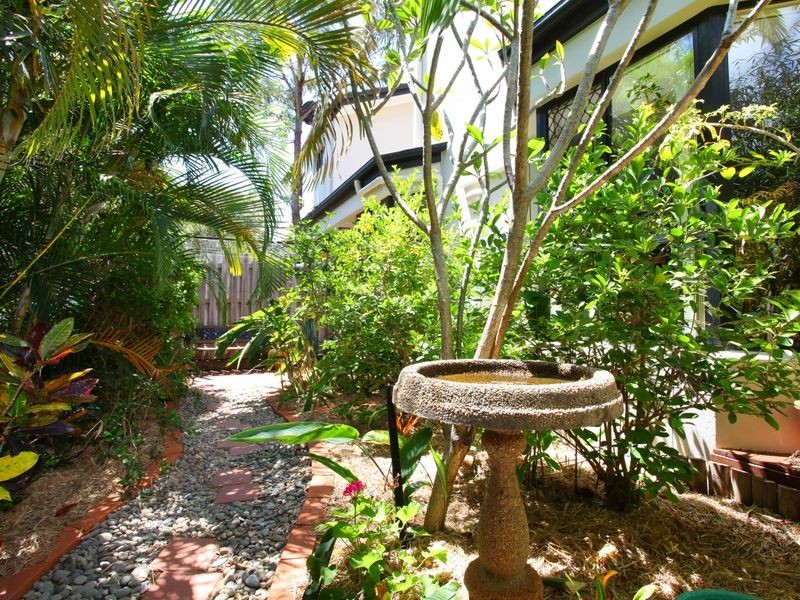 73 Pohlman Street, Southport QLD 4215