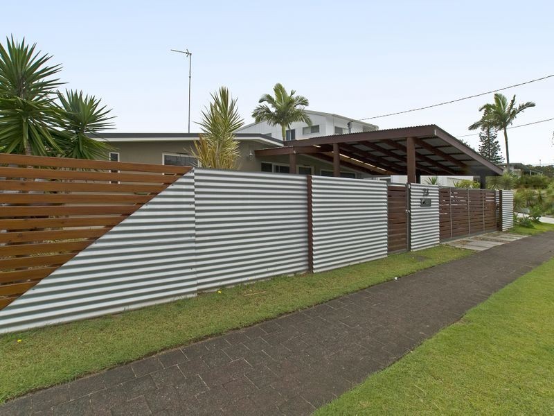 23 Kiers Road, Miami QLD 4220