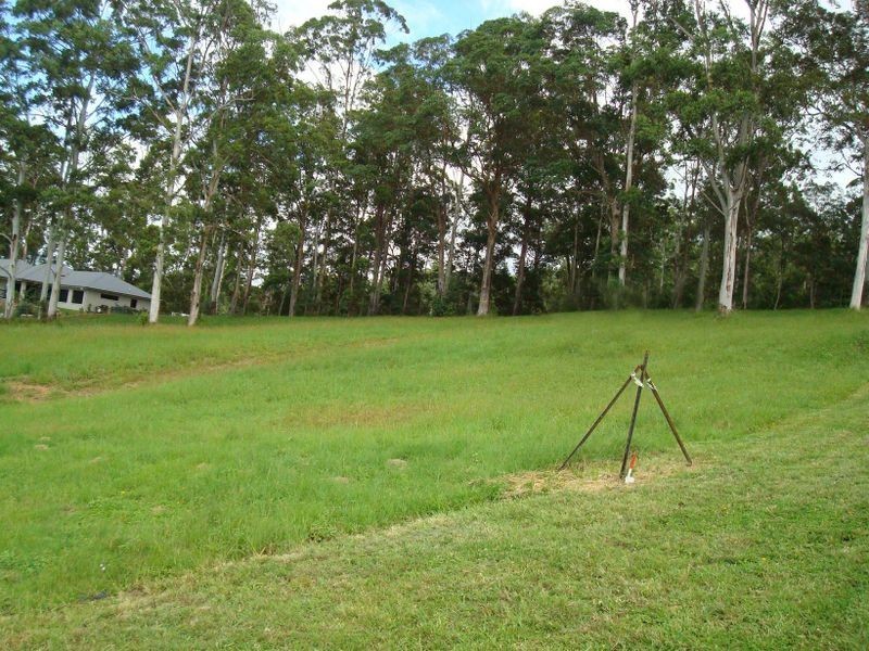 25 Friarbird Crescent, Bonogin QLD 4213