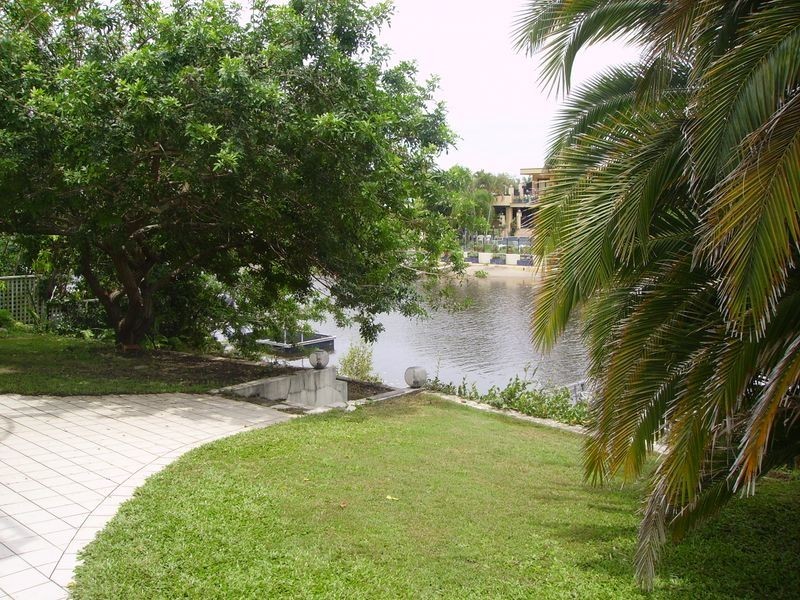 15 Platypus Avenue, Sorrento QLD 4217