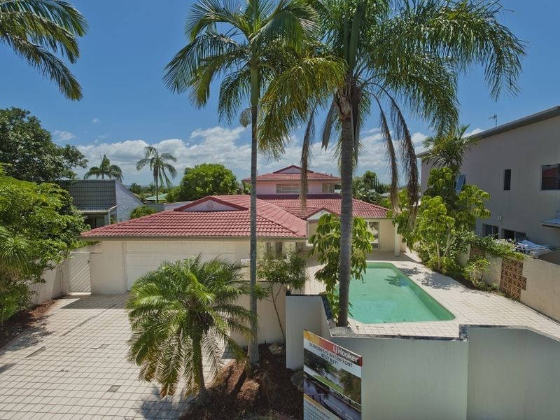 15 Platypus Avenue, Sorrento QLD 4217