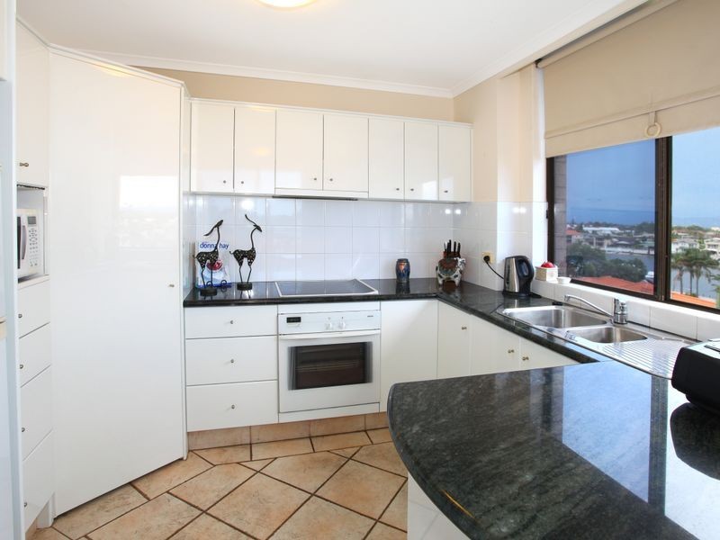 3 Oak Avenue, Surfers Paradise QLD 4217