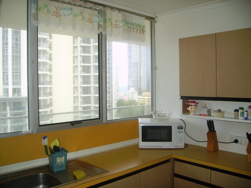 39/40 Ferny Avenue, Surfers Paradise QLD 4217