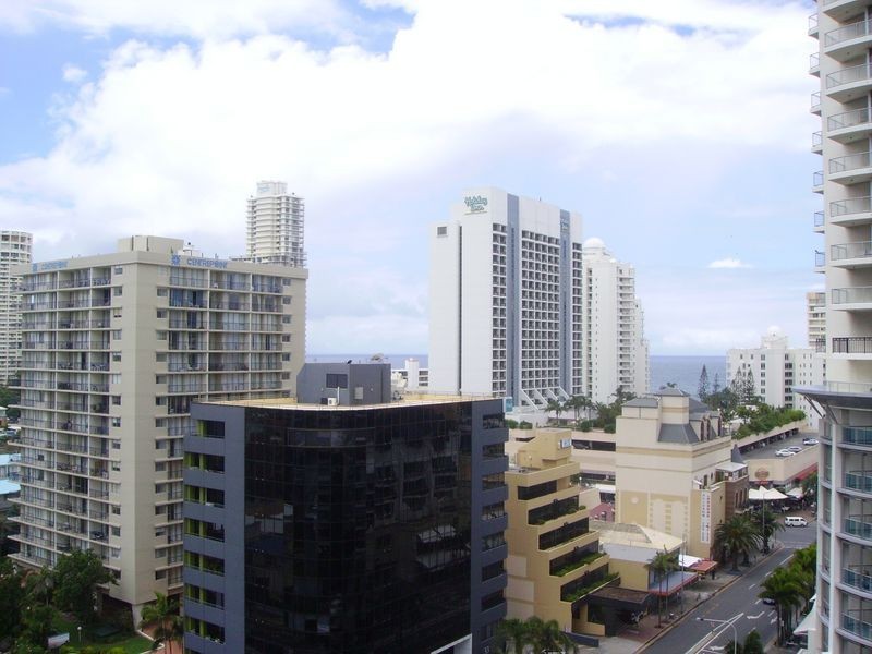 39/40 Ferny Avenue, Surfers Paradise QLD 4217