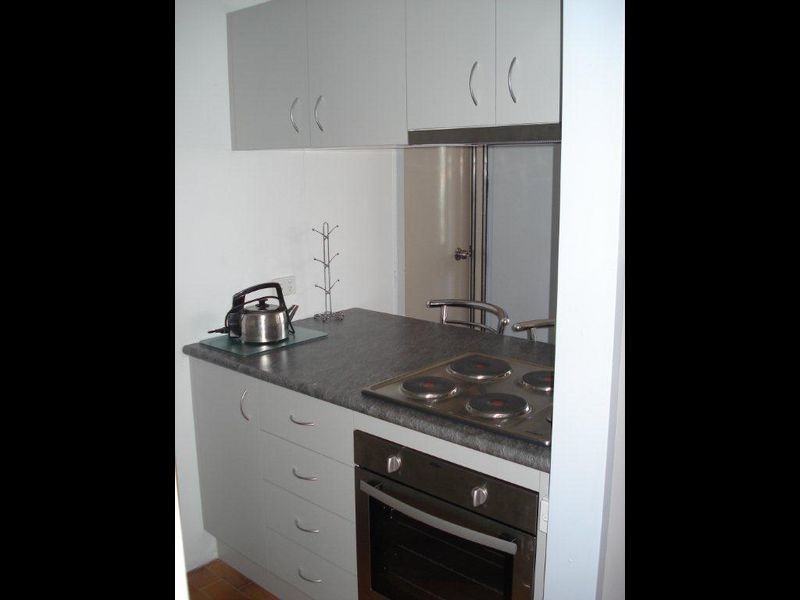 1004-1005/3458 Main Beach Pde, Surfers Paradise QLD 4217