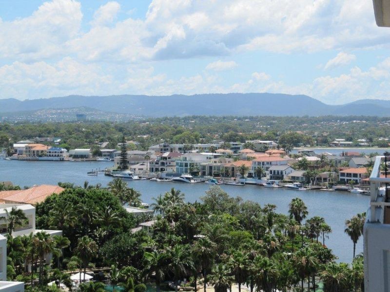 1004-1005/3458 Main Beach Pde, Surfers Paradise QLD 4217