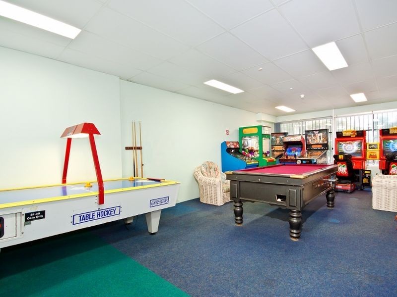 1004-1005/3458 Main Beach Pde, Surfers Paradise QLD 4217