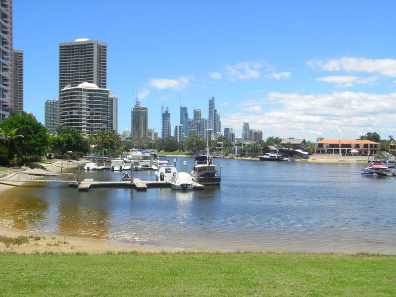 17/22 Commodore Drive, Paradise Waters QLD 4217