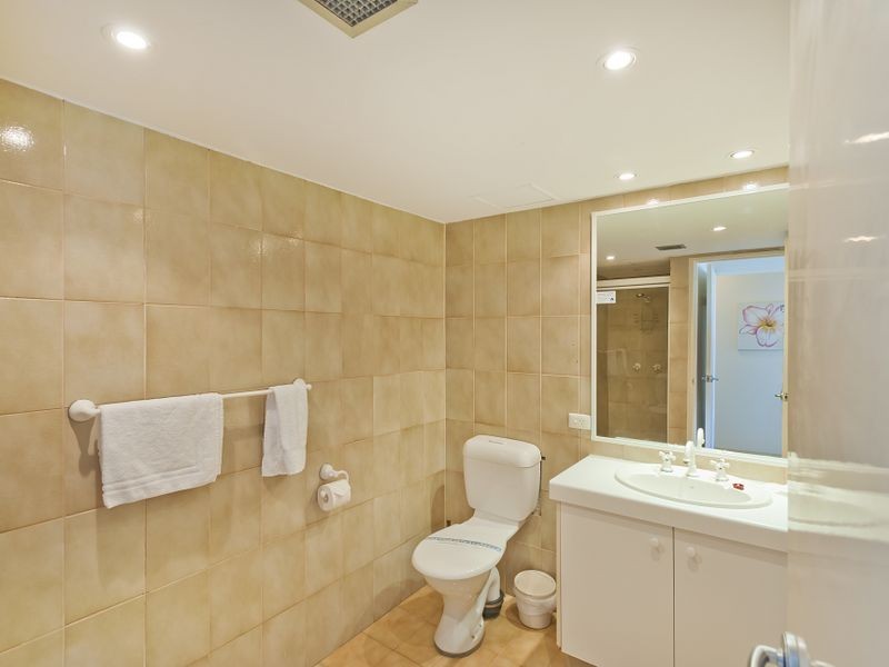 20/2981 Surfers Paradise Blvd, Surfers Paradise QLD 4217