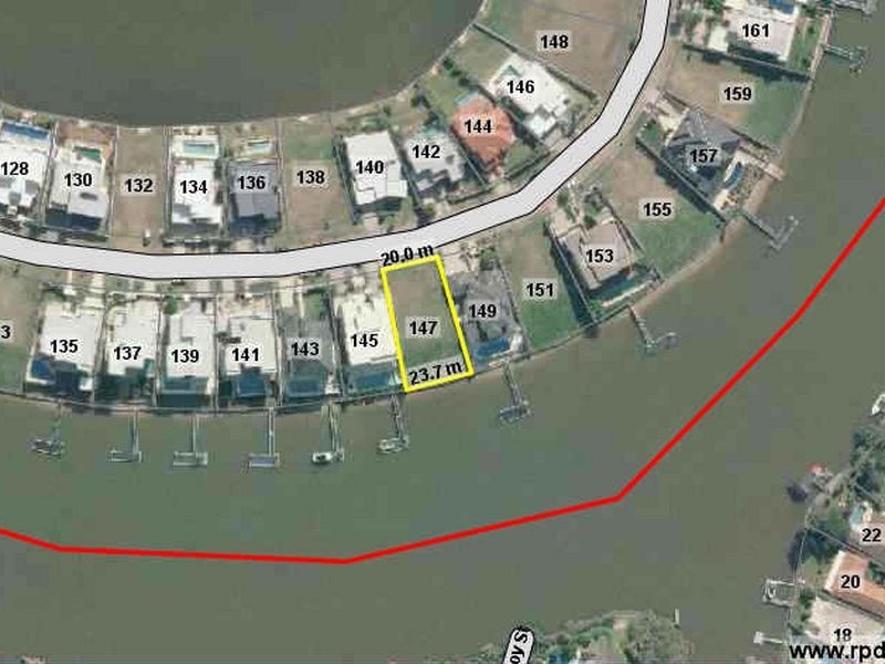 147 Sir Bruce Small Blvd, Benowa Waters QLD 4217