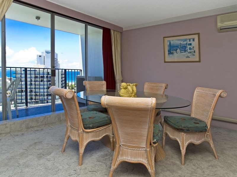 2 Riverview Pde, Surfers Paradise QLD 4217