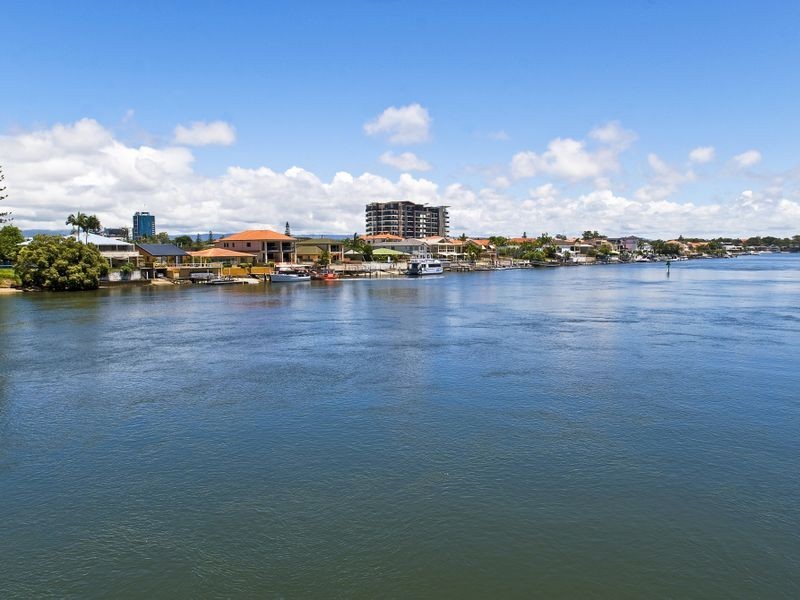 2 Riverview Pde, Surfers Paradise QLD 4217