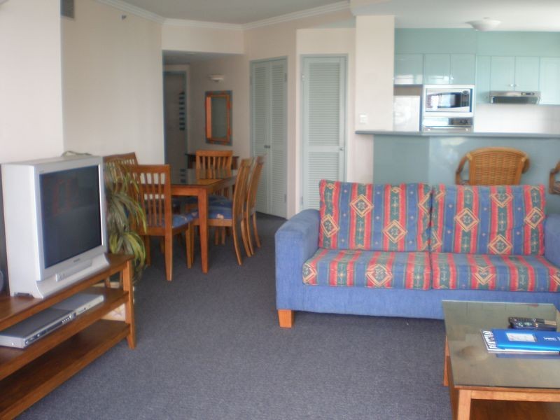 1013/5-19 Palm Avenue, Surfers Paradise QLD 4217