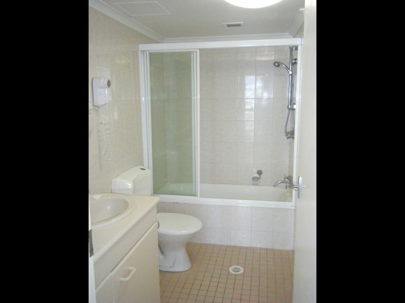 17E/5 Clifford Street, Surfers Paradise QLD 4217