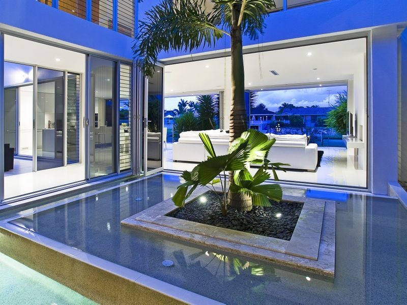 19 Binda Place, Sorrento QLD 4217