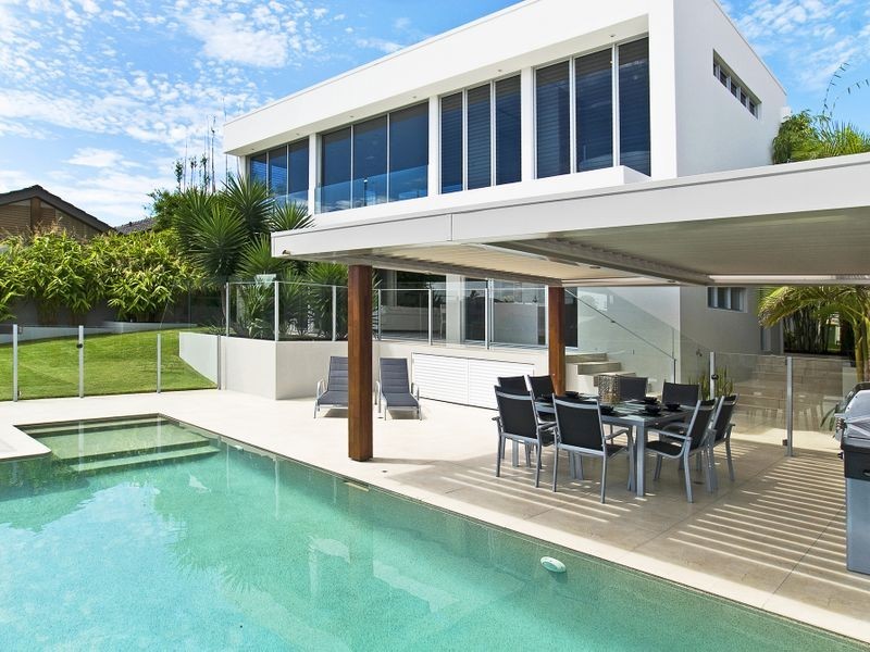 19 Binda Place, Sorrento QLD 4217