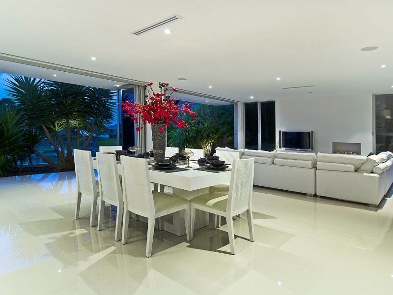 19 Binda Place, Sorrento QLD 4217