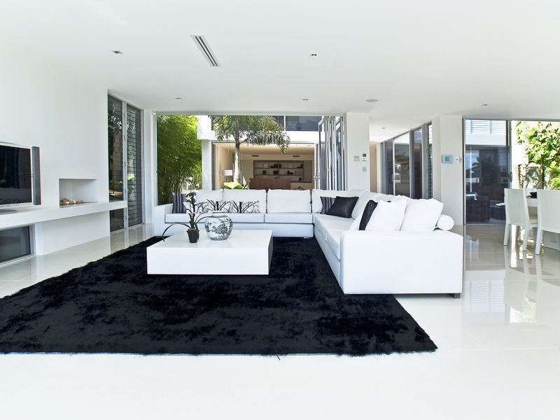 19 Binda Place, Sorrento QLD 4217