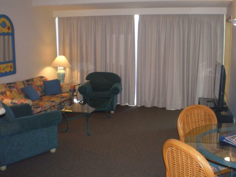 206/5-19 Palm Avenue, Surfers Paradise QLD 4217