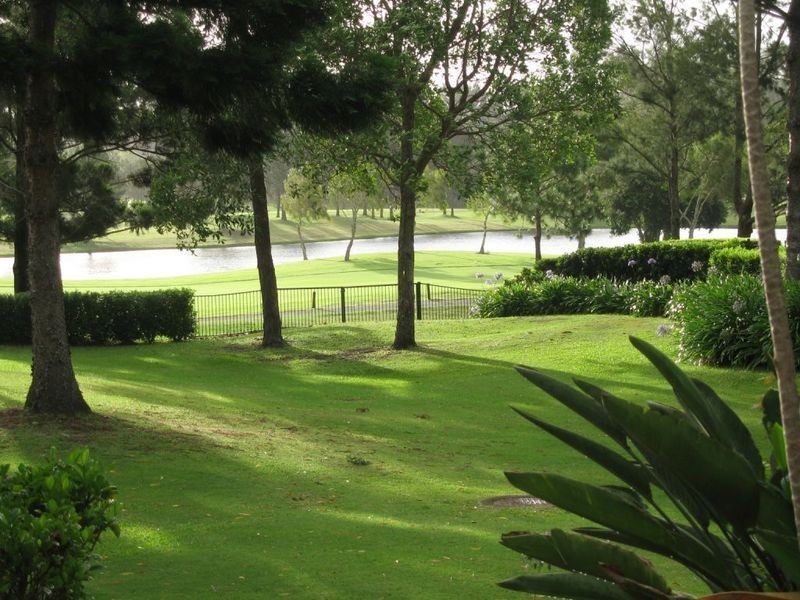 3115 Royal Pines Bell Park, Benowa QLD 4217